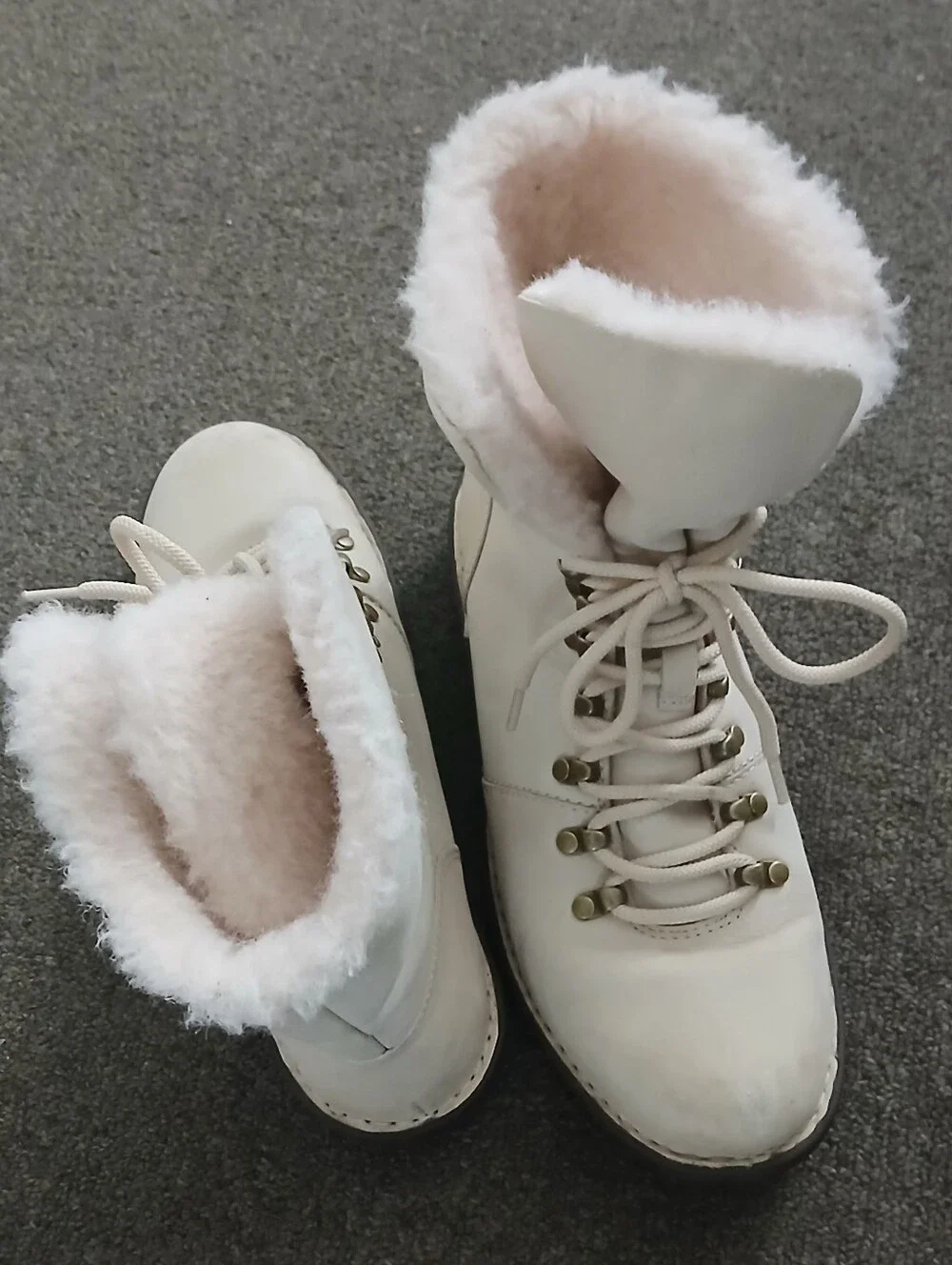 Born women’s cream